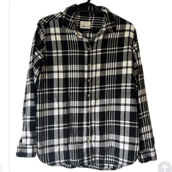 JACHS Girlfriend Tops - Jach's Girlfriend Plaid Soft Flannel Warm Shirt Black & White w/ Pockets Medium